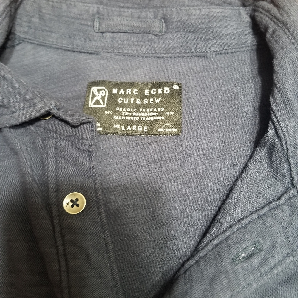 🔹️MARC ECKO blue  polo shirt 🔸️size Large  Cut & Sew